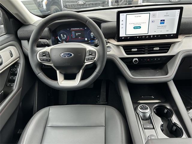 new 2025 Ford Explorer car