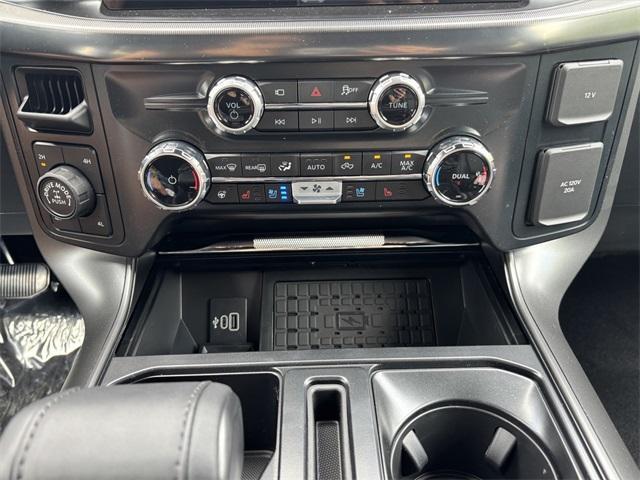 new 2025 Ford F-150 car