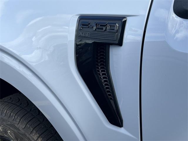 new 2025 Ford F-150 car