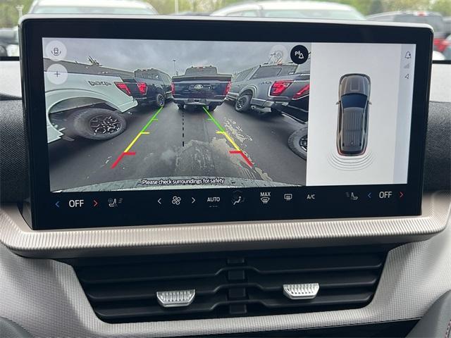 new 2025 Ford Explorer car