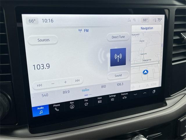 new 2025 Ford F-150 Lightning car