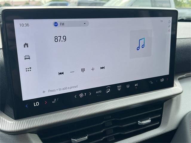new 2025 Ford Explorer car