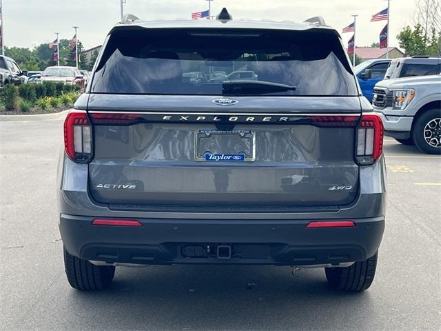 new 2025 Ford Explorer car