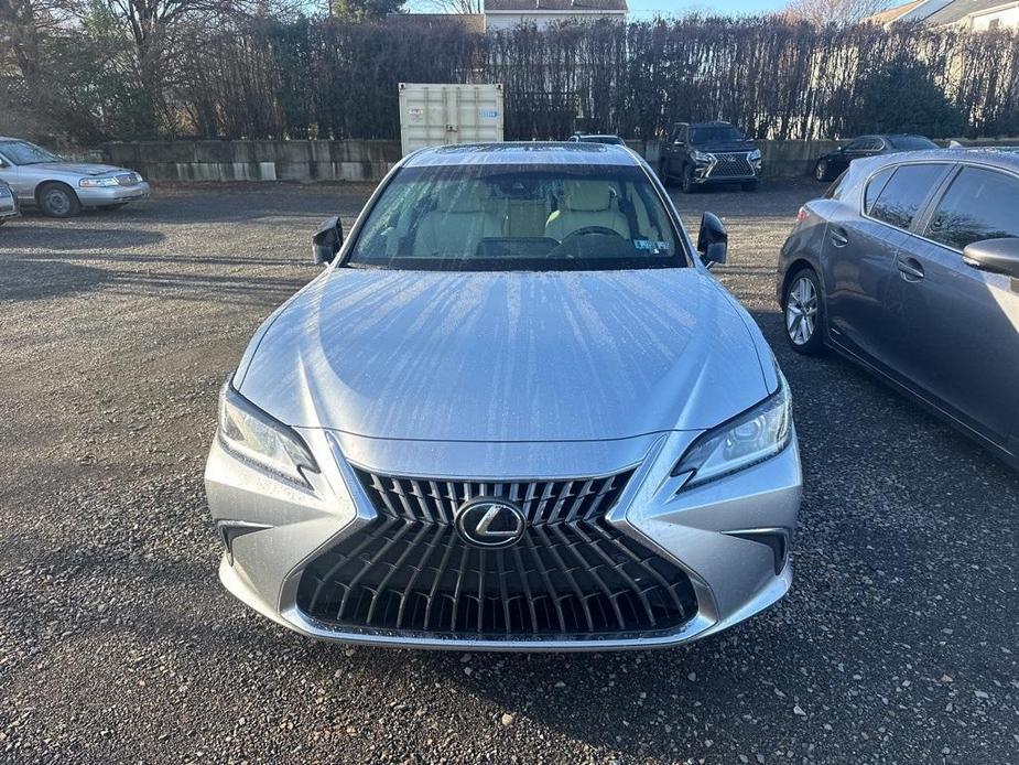 used 2022 Lexus ES 350 car, priced at $35,995