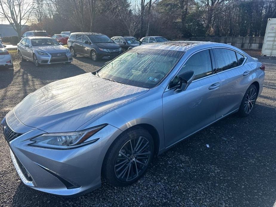 used 2022 Lexus ES 350 car, priced at $35,995