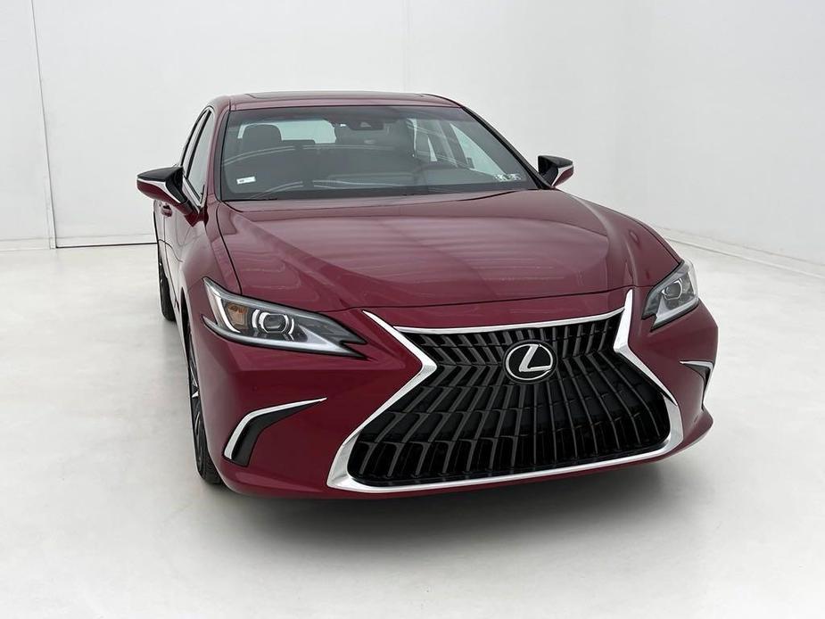 used 2022 Lexus ES 350 car, priced at $38,995