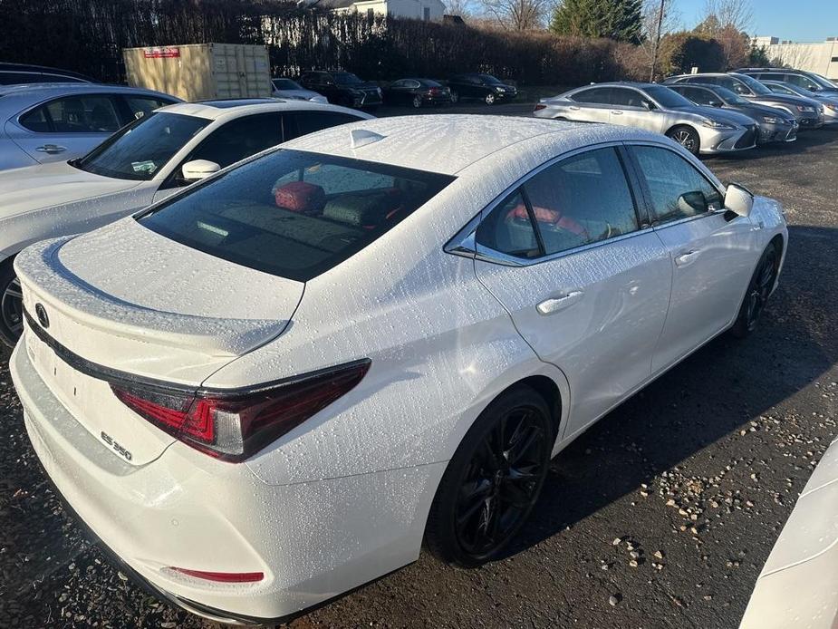 used 2022 Lexus ES 350 car, priced at $40,995