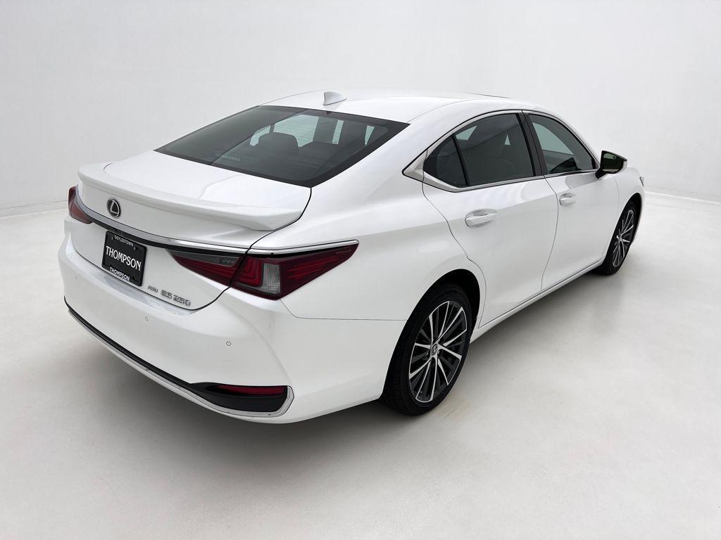 used 2022 Lexus ES 250 car, priced at $38,995