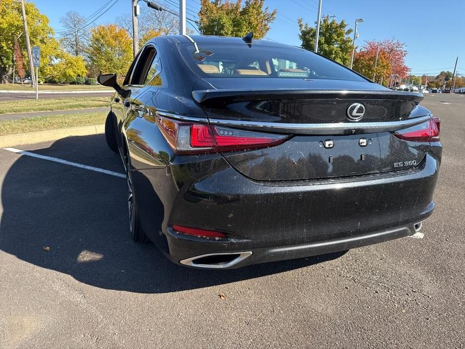 new 2025 Lexus ES 350 car, priced at $47,714