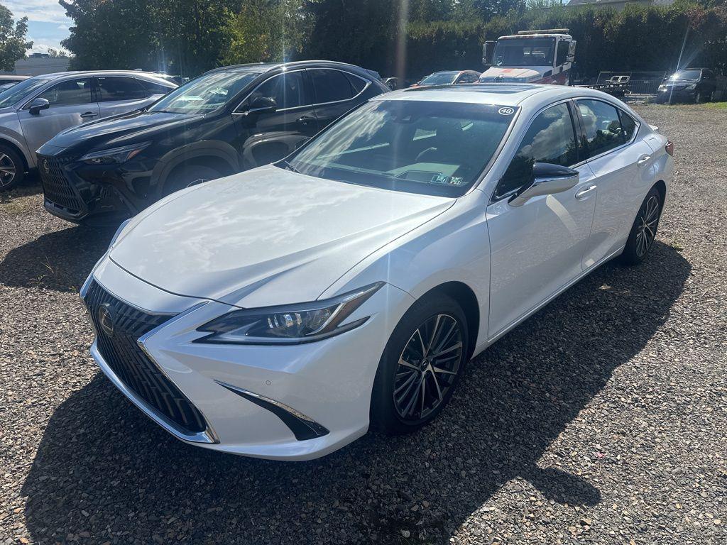 used 2025 Lexus ES 350 car, priced at $42,495