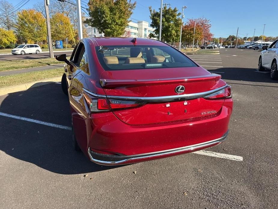 new 2025 Lexus ES 300h car, priced at $49,474