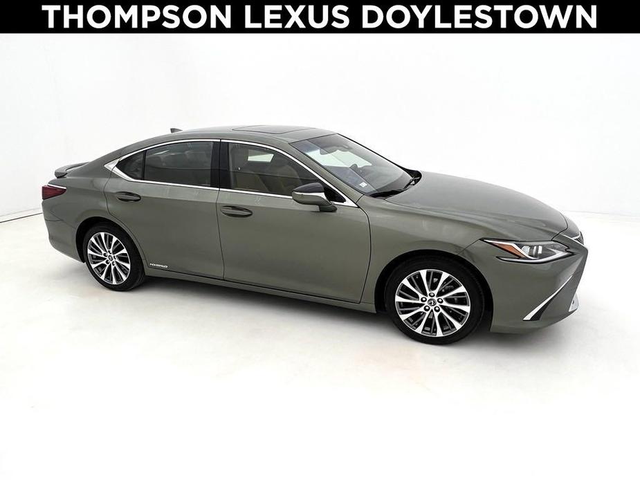 used 2019 Lexus ES 300h car, priced at $33,995