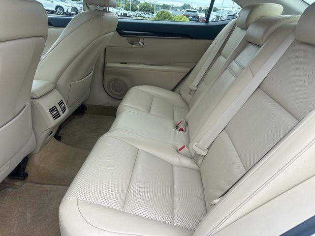 used 2013 Lexus ES 350 car, priced at $18,995