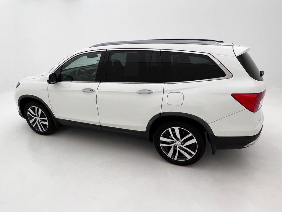 used 2016 Honda Pilot car, priced at $18,995