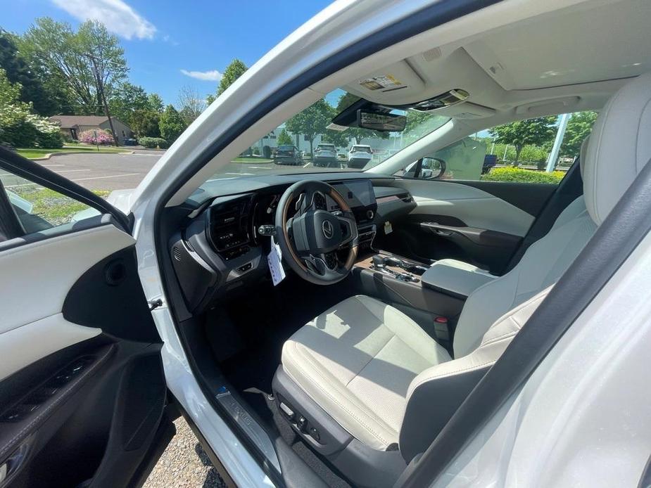 new 2024 Lexus RX 350 car, priced at $61,650