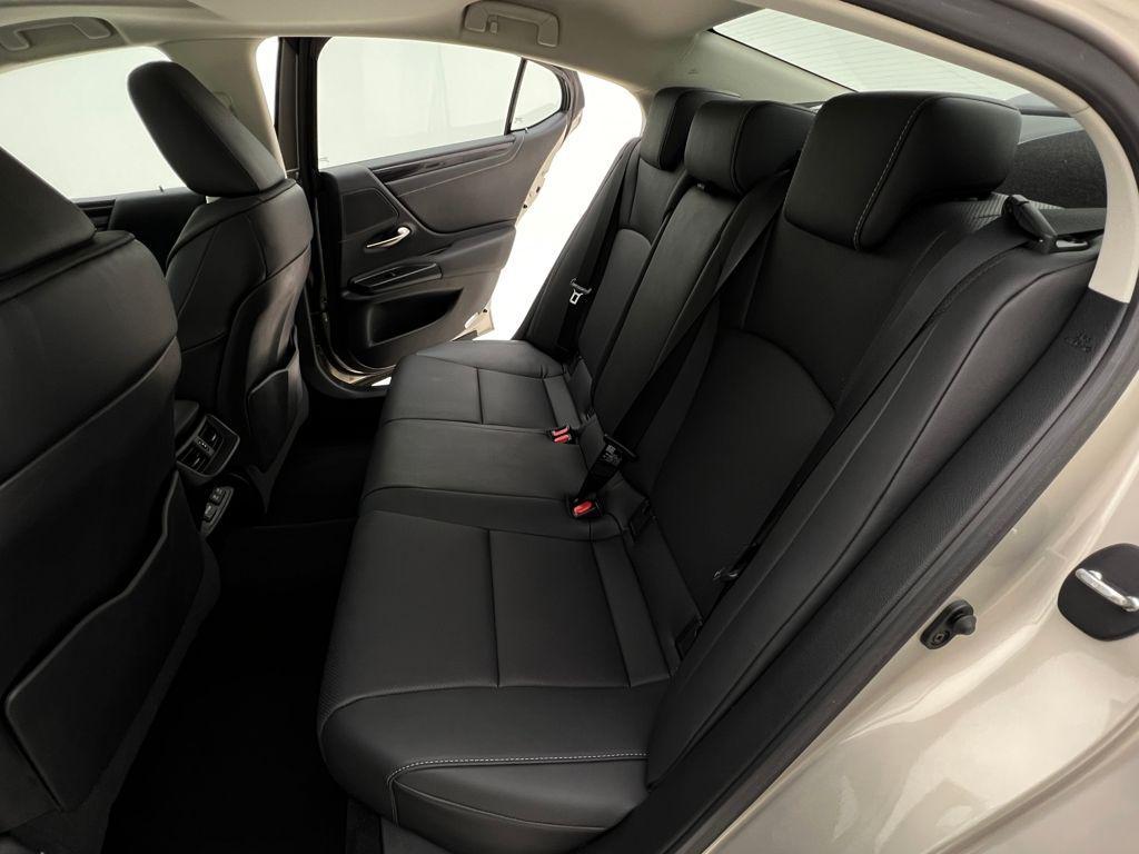 used 2021 Lexus ES 350 car, priced at $35,995