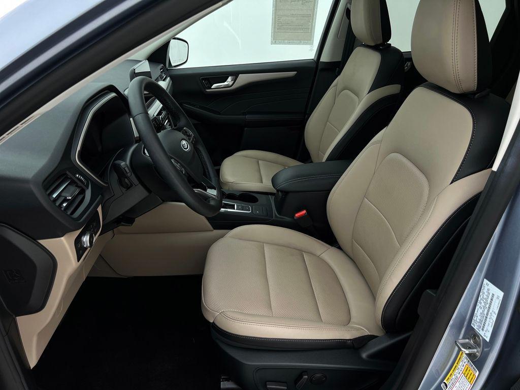 used 2022 Ford Escape car, priced at $24,395