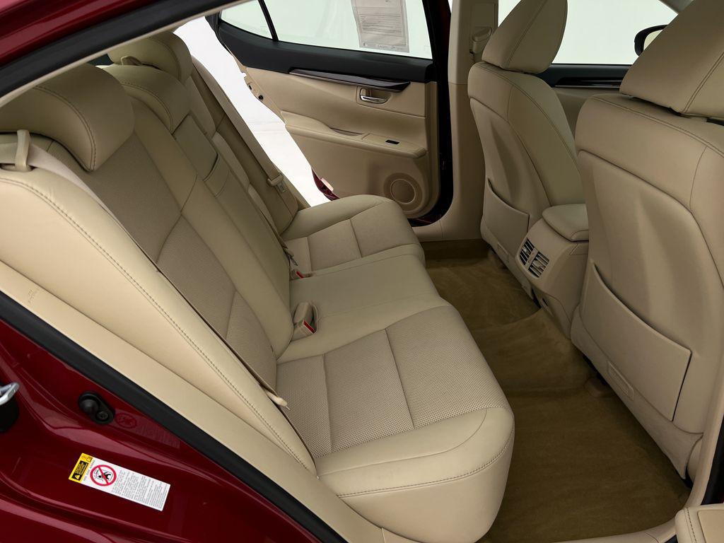 used 2014 Lexus ES 350 car, priced at $16,995