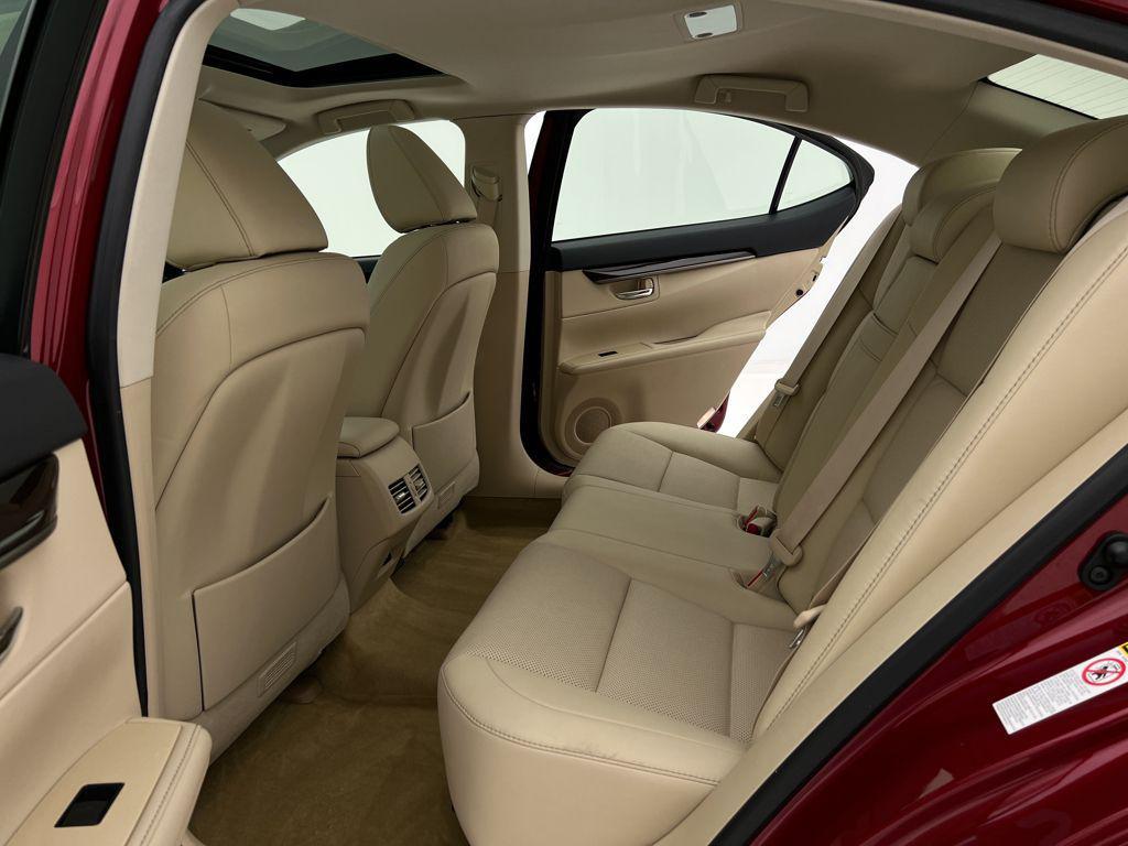 used 2014 Lexus ES 350 car, priced at $16,995