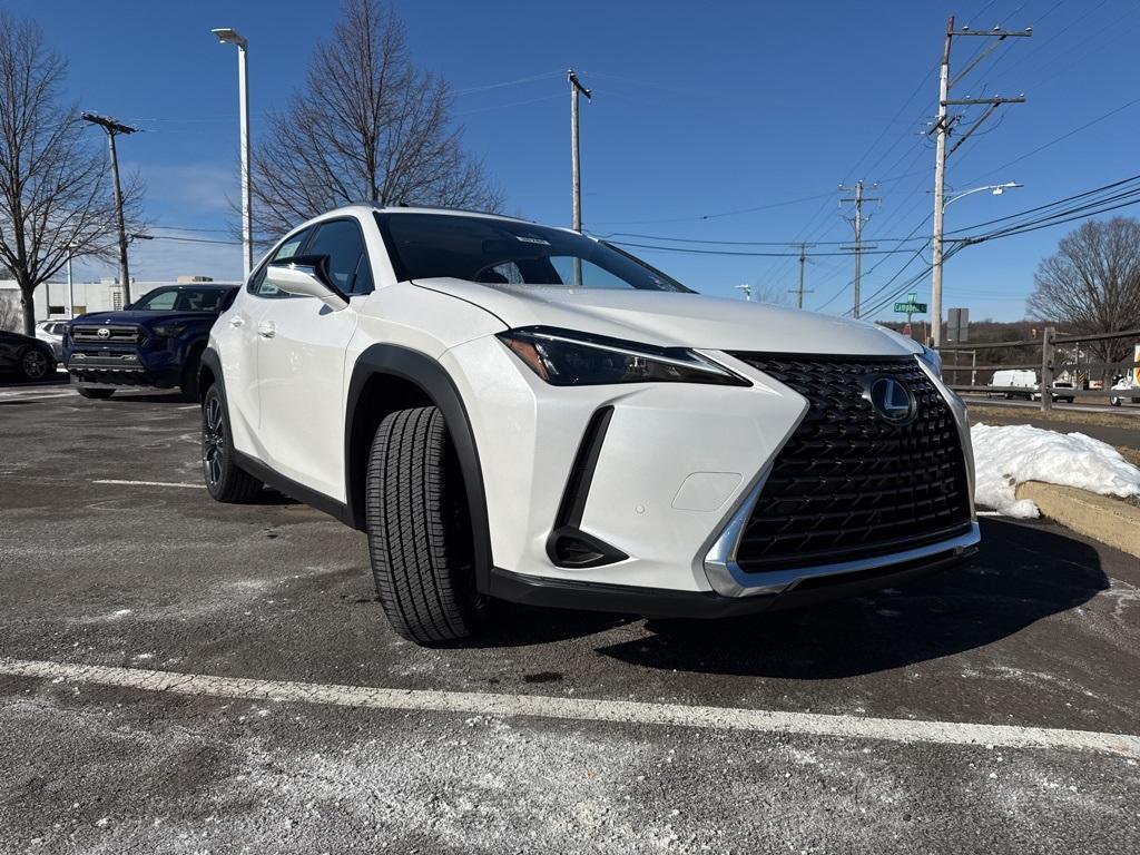 new 2025 Lexus UX 300h car, priced at $42,330