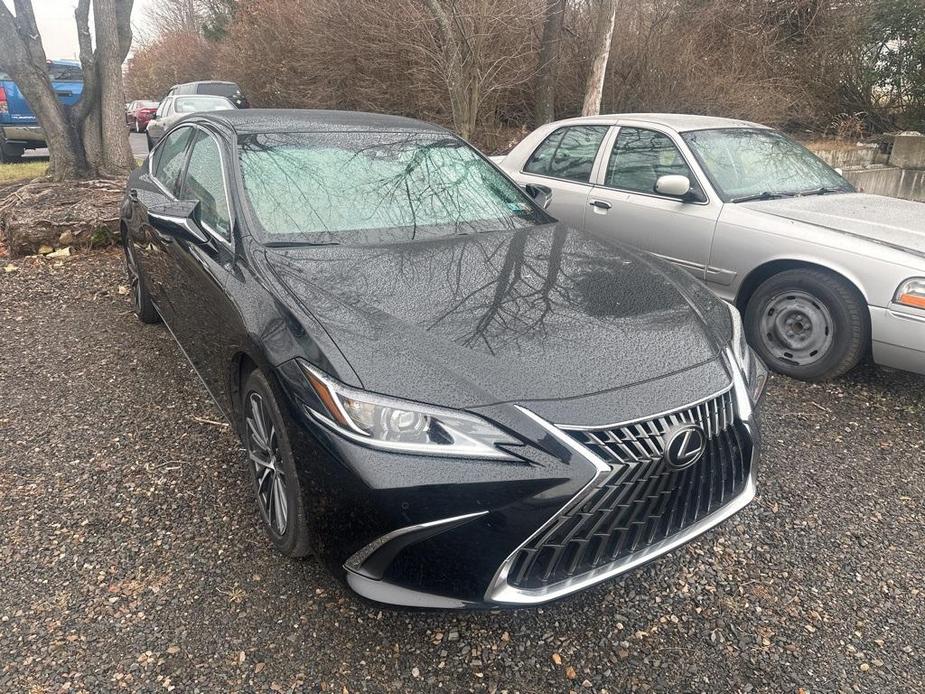 used 2022 Lexus ES 350 car, priced at $38,995