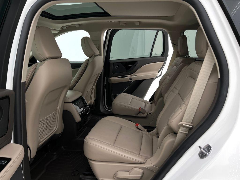 used 2022 Lincoln Aviator car, priced at $40,995