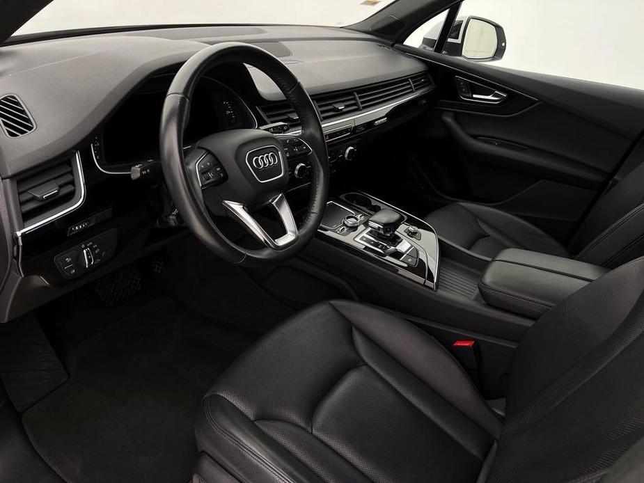 used 2018 Audi Q7 car, priced at $19,995