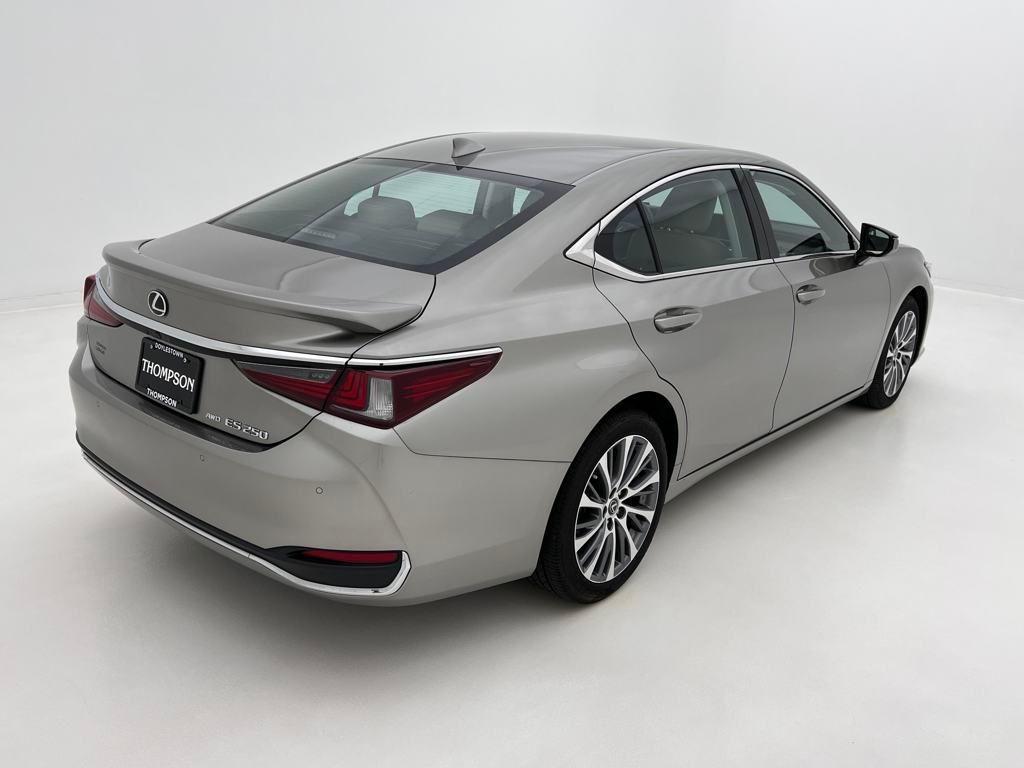 used 2021 Lexus ES 250 car, priced at $32,995