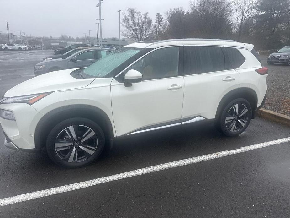 used 2022 Nissan Rogue car, priced at $27,995