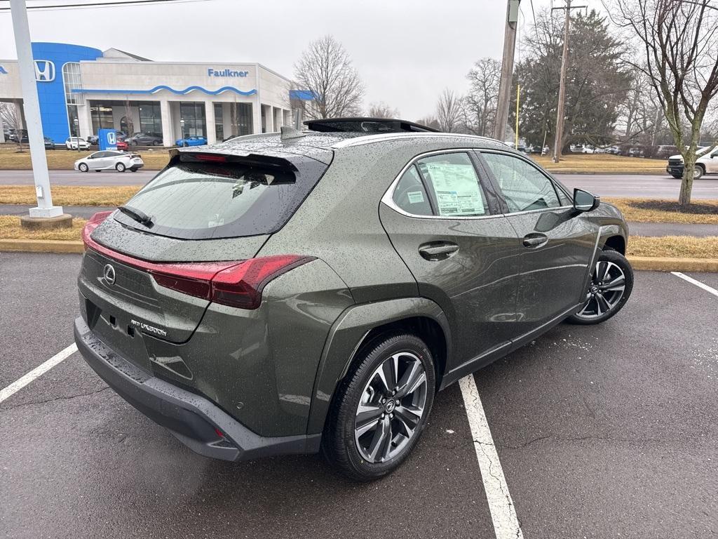 new 2025 Lexus UX 300h car, priced at $43,414