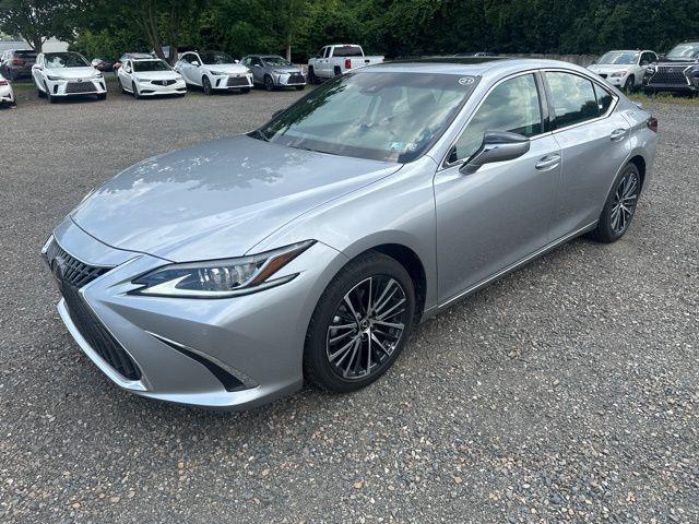 used 2024 Lexus ES 300h car, priced at $44,495