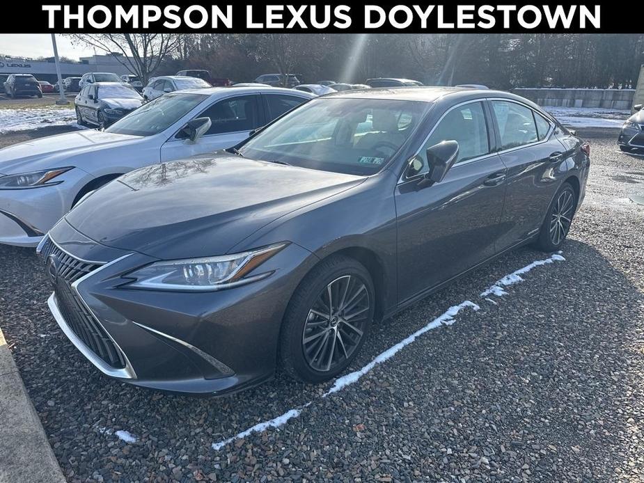 used 2022 Lexus ES 300h car, priced at $36,995