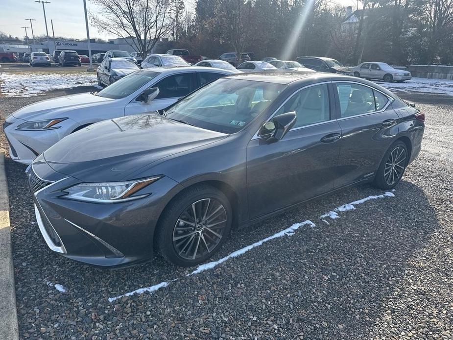 used 2022 Lexus ES 300h car, priced at $36,995