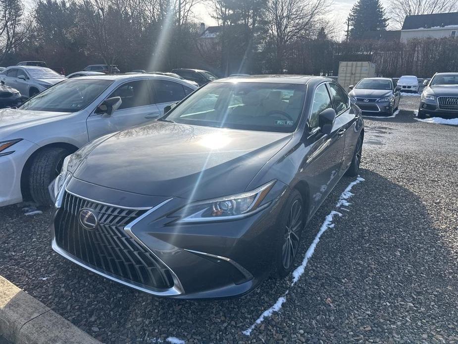 used 2022 Lexus ES 300h car, priced at $36,995