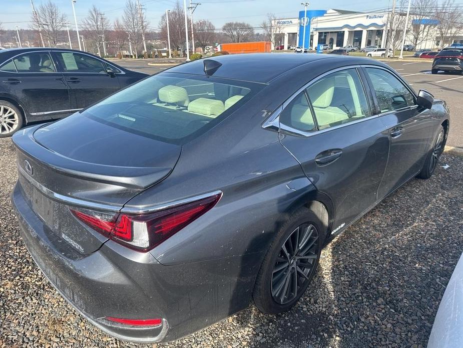 used 2022 Lexus ES 300h car, priced at $36,995