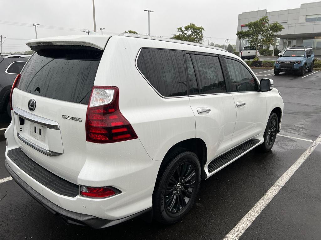 used 2022 Lexus GX 460 car, priced at $55,995