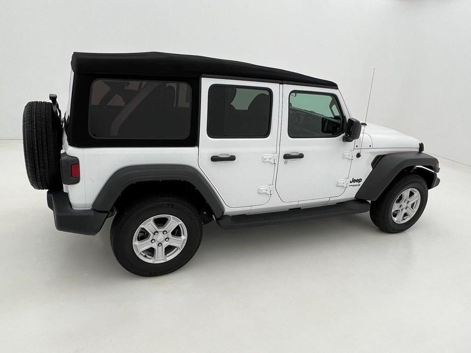 used 2022 Jeep Wrangler Unlimited car, priced at $32,995