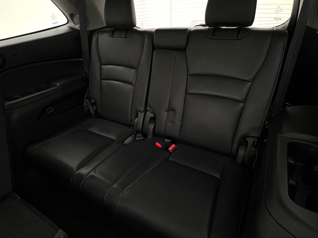 used 2021 Honda Pilot car, priced at $27,895