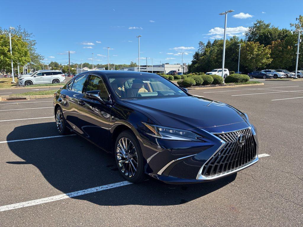new 2025 Lexus ES 350 car, priced at $56,150