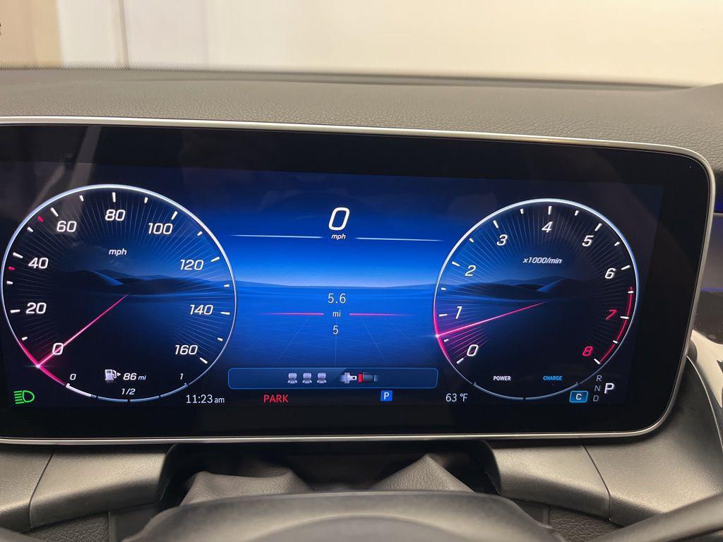 new 2026 Mercedes-Benz GLC 300 car, priced at $54,335