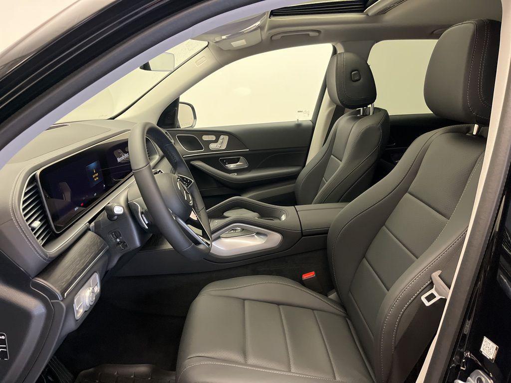 new 2026 Mercedes-Benz GLE 350 car, priced at $68,885
