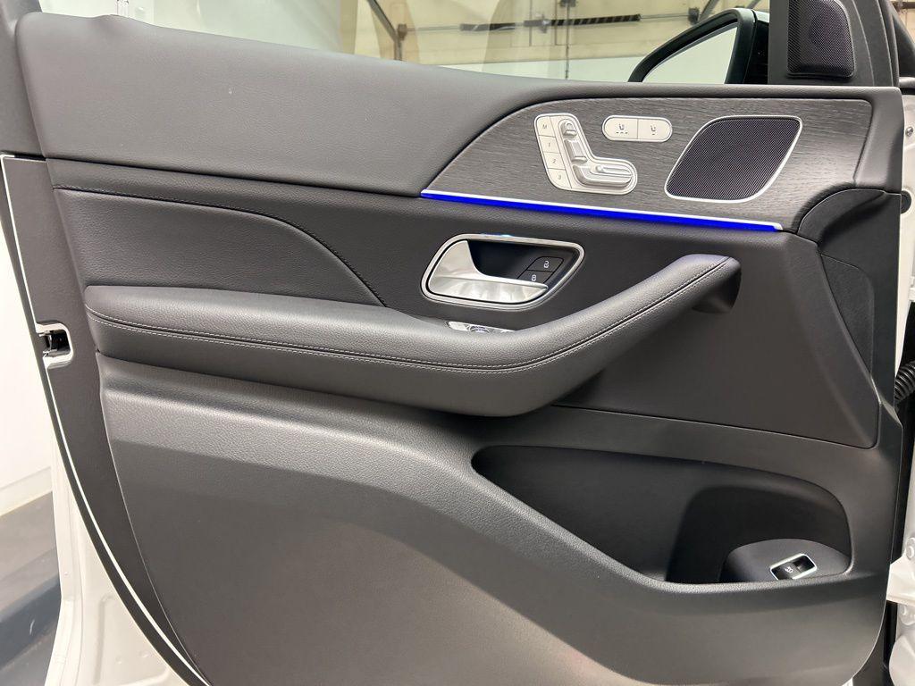 new 2025 Mercedes-Benz GLE 350 car, priced at $72,975
