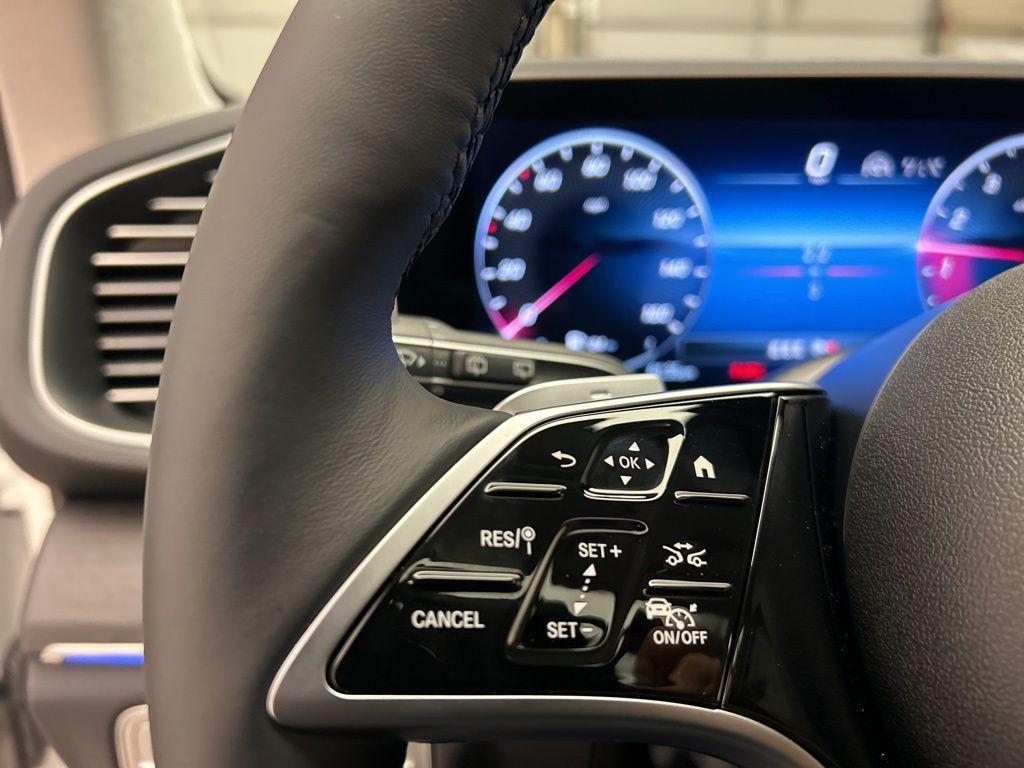 new 2025 Mercedes-Benz GLE 350 car, priced at $72,975