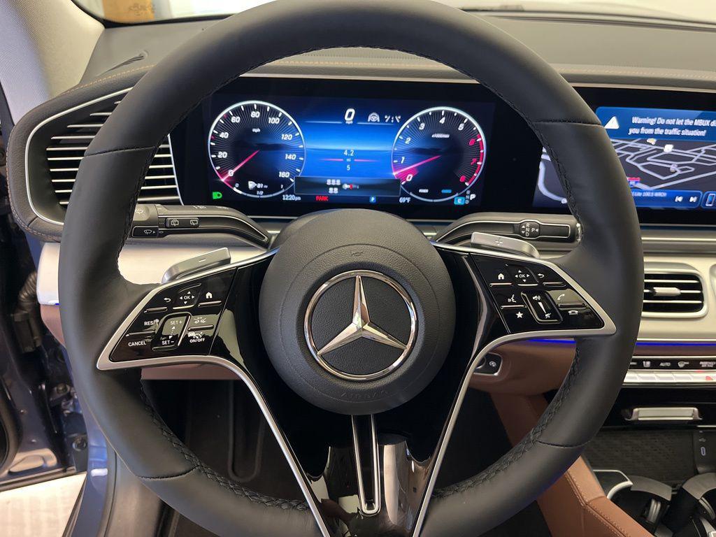 new 2026 Mercedes-Benz GLS 450 car, priced at $91,785
