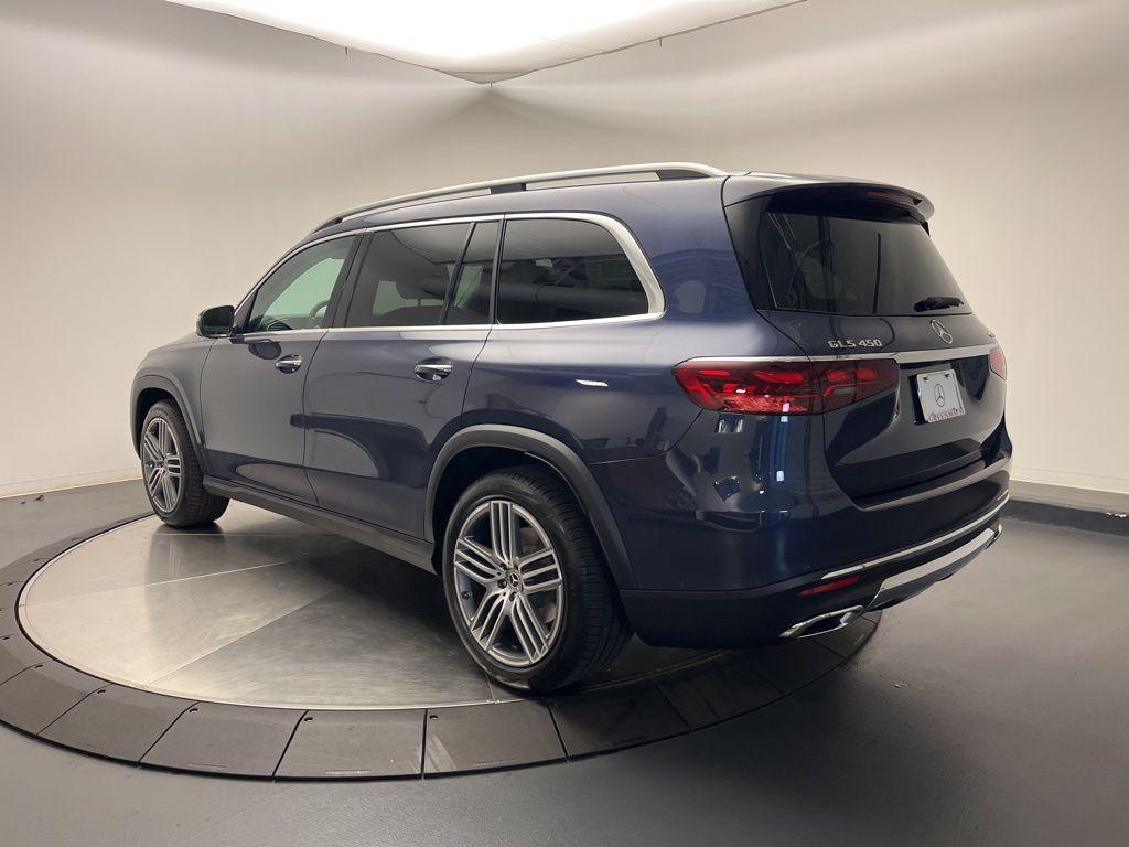 new 2026 Mercedes-Benz GLS 450 car, priced at $91,785