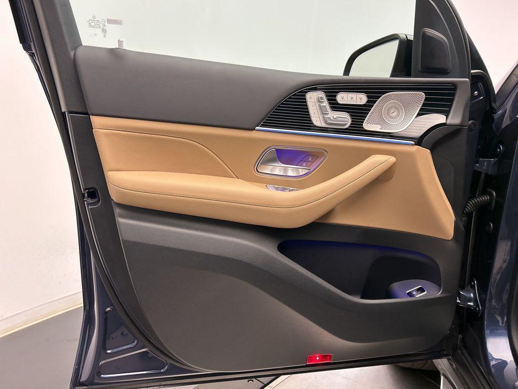 new 2026 Mercedes-Benz GLS 450 car, priced at $100,660