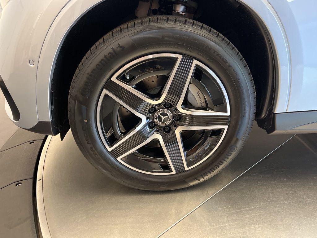 new 2025 Mercedes-Benz GLC 350e car, priced at $69,515