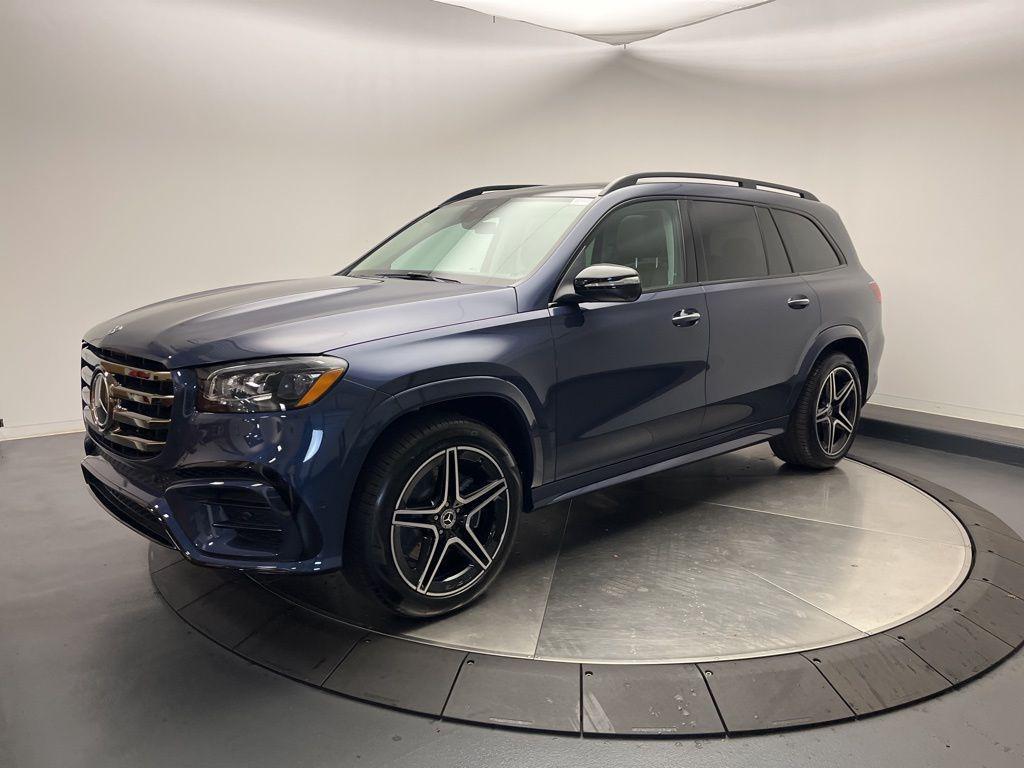 new 2026 Mercedes-Benz GLS 450 car, priced at $96,550