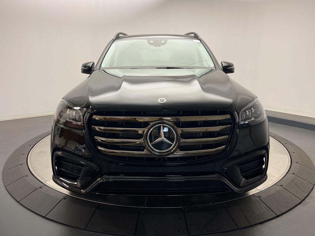 new 2026 Mercedes-Benz GLS 450 car, priced at $98,060