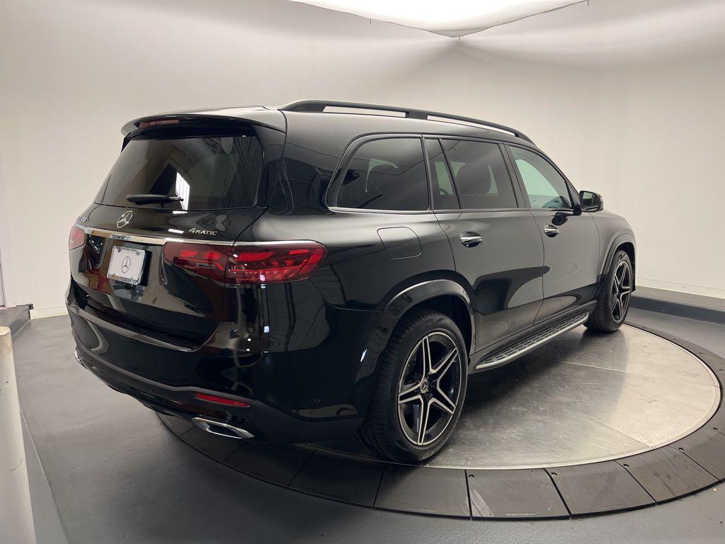 new 2026 Mercedes-Benz GLS 450 car, priced at $98,060